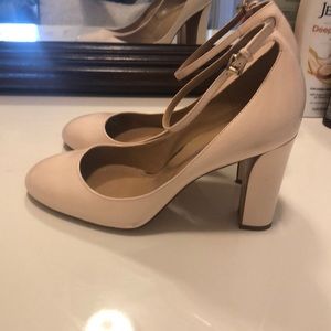 Baby pink patent pumps